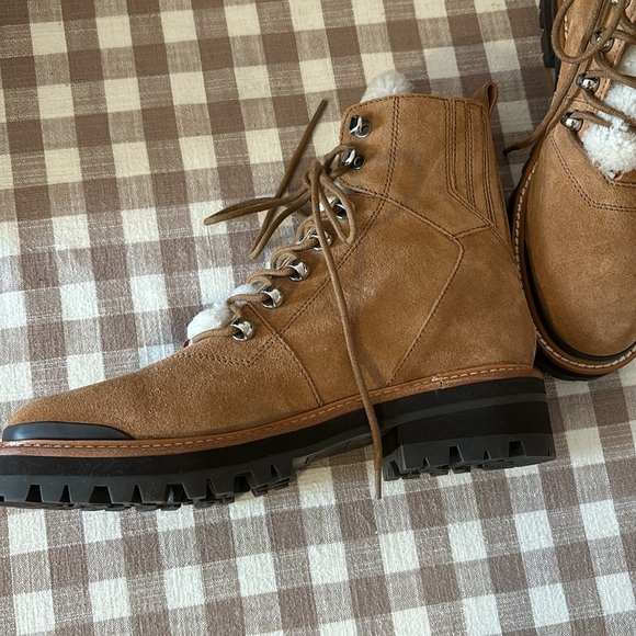 NWOT CAMEL MARC FISHER SUEDE/SHEARLING BOOTS, 8 - Picture 3 of 4